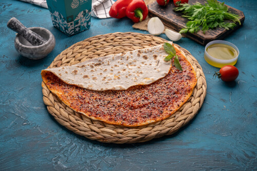 Image for 'منقوشة محمرة' Item